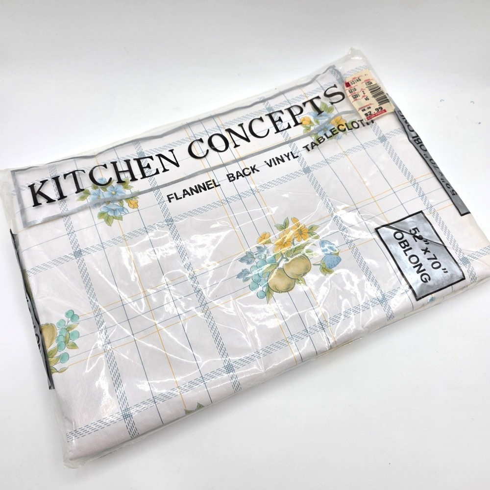 Kitchen Concepts Vinyl Tablecloth Flannel Back 52x70 Oblong Floral Plaid White